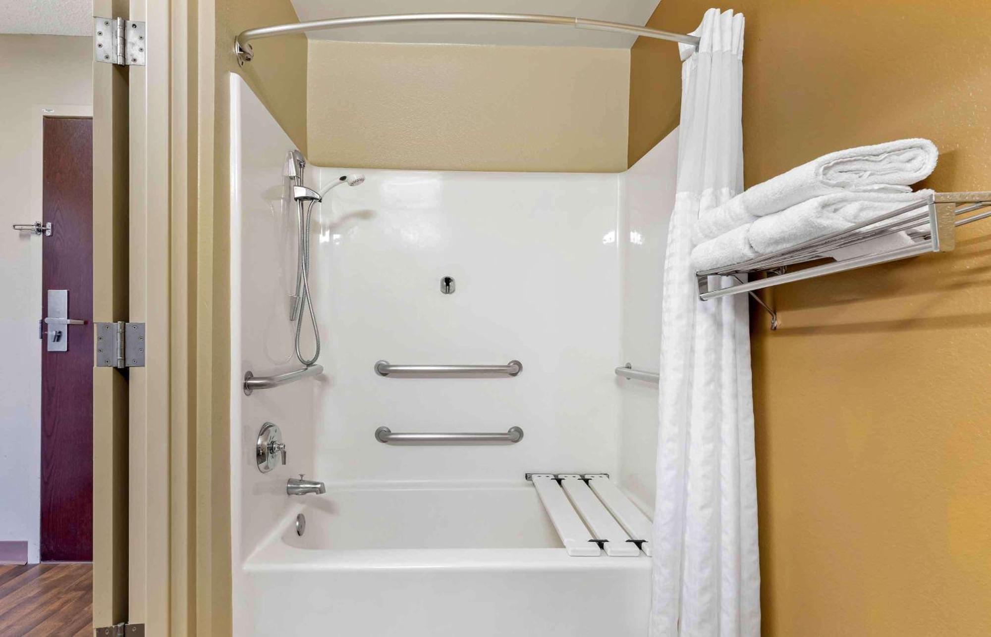 Extended Stay America Suites - Philadelphia - Mt Laurel - Pacilli Place Mount Laurel Dış mekan fotoğraf