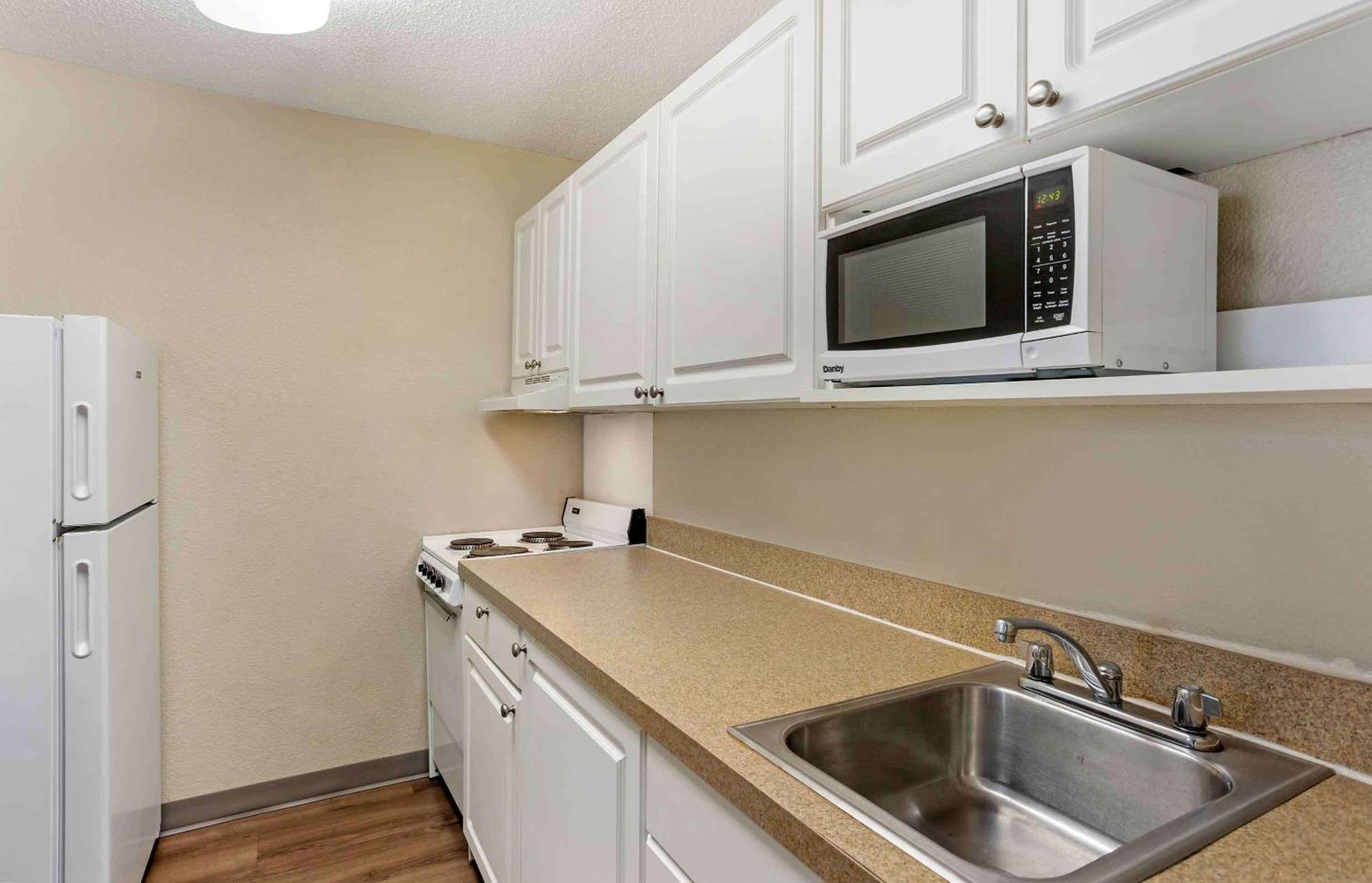 Extended Stay America Suites - Philadelphia - Mt Laurel - Pacilli Place Mount Laurel Dış mekan fotoğraf